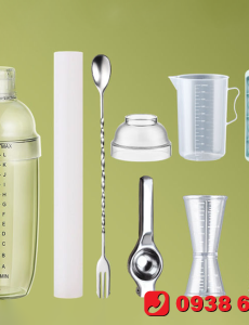 BỘ DỤNG CỤ TRÀ CHANH GIÃ TAY 700ML 4 MÓN (Bình lắc 700ML, Nắp hướng dẫn, chài dầm, đế cao su)