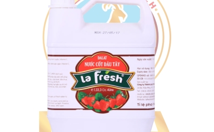 Nước Cốt Dâu Tây La Fresh Đà Lạt (Can 4L)